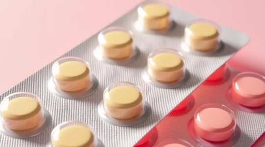 can-yasmin-birth-control-make-breasts-bigger